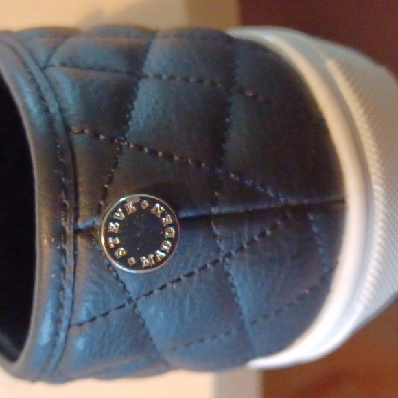 Steve Madden Slip on Ecentrcq Sneakers; Ladie's Sz 10, Men's 8; EUC - Picture 6 of 7